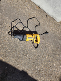 dewalt reciprocating saw with 2 new blades corded 70 dollars