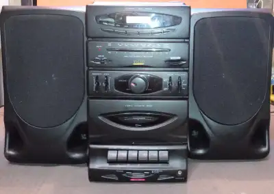 Sound Tech RCD-550 Stereo, View more