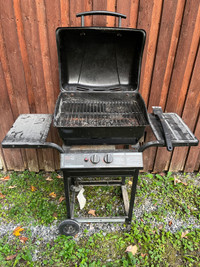 MASTER Chef 280 2-Burner Propane Gas BBQ Grill