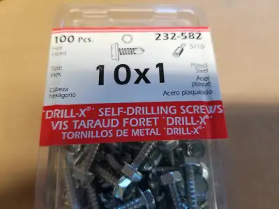 Number 10 x 1in galvanized sheet metal srews 100 per pack, 5 packs, so 500 screws Selling as a pack...
