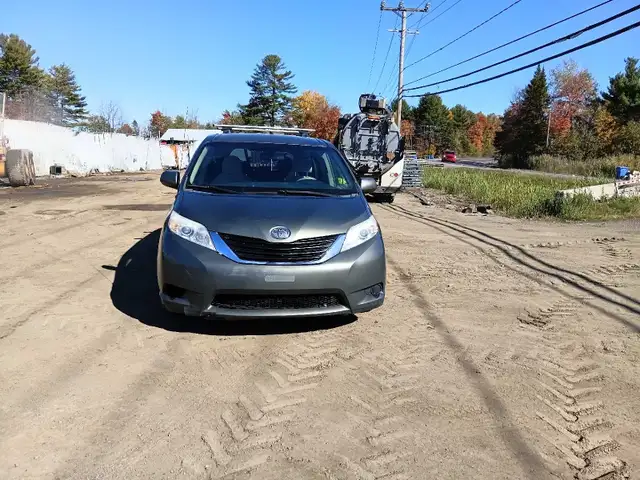 Toyota Sienna