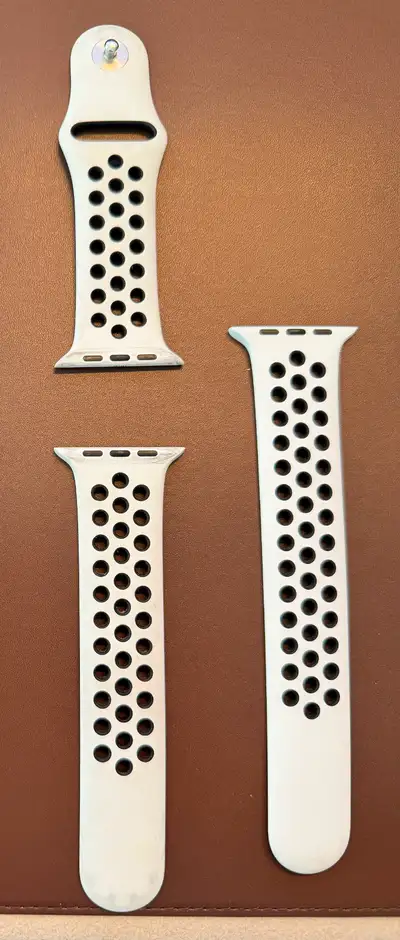 Bracelet Apple Watch Nike Sport Band 45mm – Blanc/Noir, View more