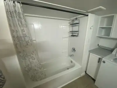 3 bedroom 1 bathroom apartment for rent
