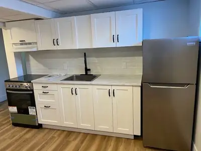 **1Bed 1Bath Multiplex Unit In St. Boniface Area**