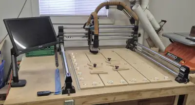 Onefinity Woodworker's CNC Machine including table • CNC has a 32”x32” cutting area • Includes Makit...