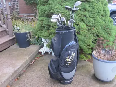 Men's Right Hand 12-pc Golf Clubs Set (King Cobra II) & Golf Bag, View more