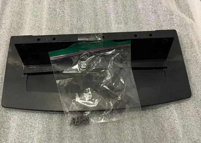 Vizio VW32L 32" 1080i HD LCD Television in TVs in Kitchener / Waterloo - Image 5