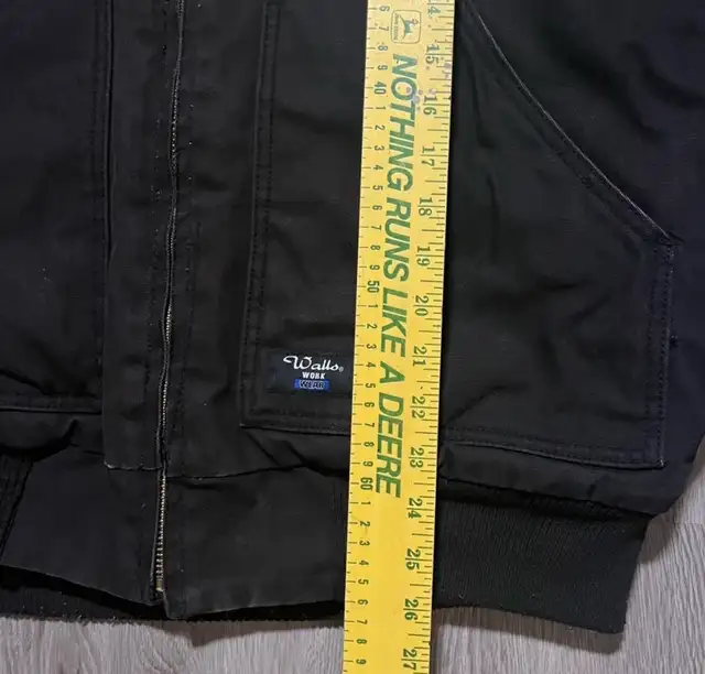 Walls Work Wear Jacket Black Vintage Large Men in Men's in Laval / North Shore - Image 10