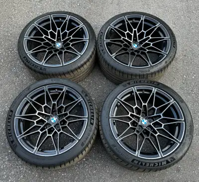 *4x BMW M4 Comp 2024 OEM 19 Inch - 20 Inch Style 826M Staggered Gloss Black Two-Tone Factory Forged...