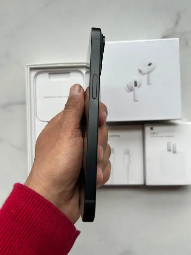 iPhone 15 256 Gb *FREE airpods/fast charger & Delivery *63009267086849123