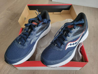 Saucony Cohesion 15 men size 9 new in box