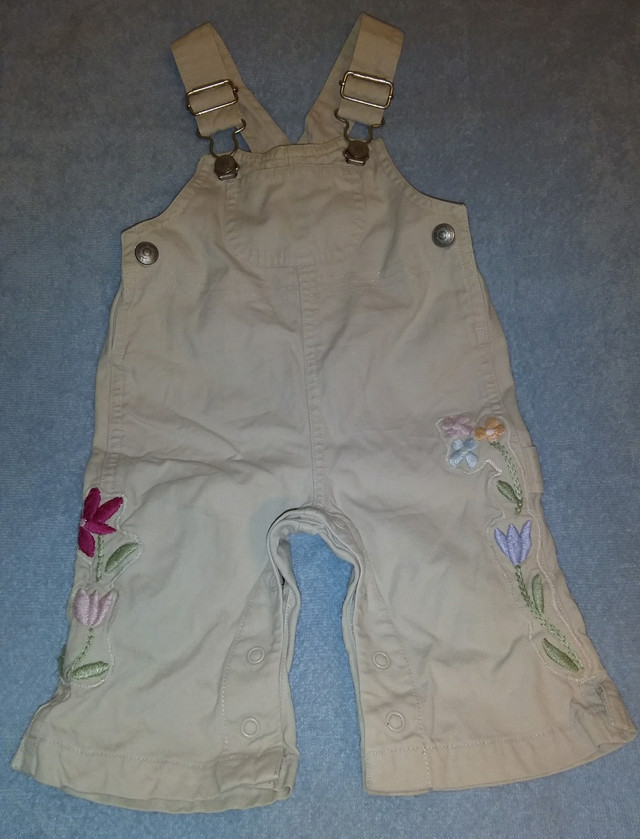 Baby Gap Girls Overalls,Khaki Floral Embroidered Size 3-6 Months in Clothing - 3-6 Months in Truro