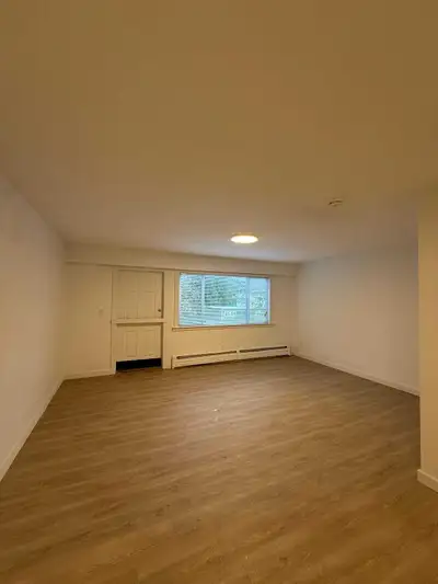 3 bed 1.5 bath now available Newly renovated Full size kitchen In suite washer and dryer Spacious li...