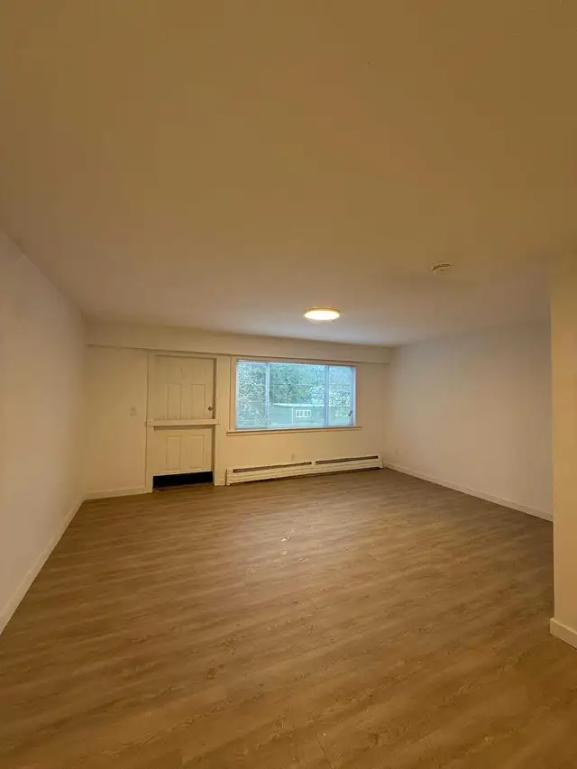 3 bedroom 1.5 bathroom in Long Term Rentals in Prince Rupert - Image 2