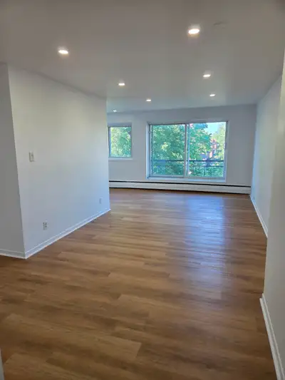 Renovated 2-Bedroom Apartment | 5-Min Walk to Du Collège Metro | Heat & Hot Water Included | $1,690...