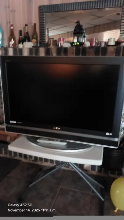 TV SONY XBR 40in for sale, View more