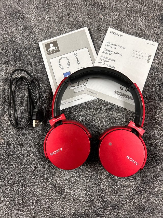 Sony Wireless Stereo Headset Model Number MDR-XB650BT in Headphones in St. Catharines