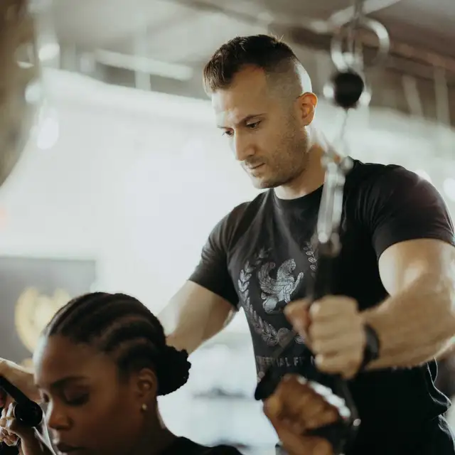 Entraîneur Physique Depuis 2014 in Fitness & Personal Trainer in City of Montréal - Image 2