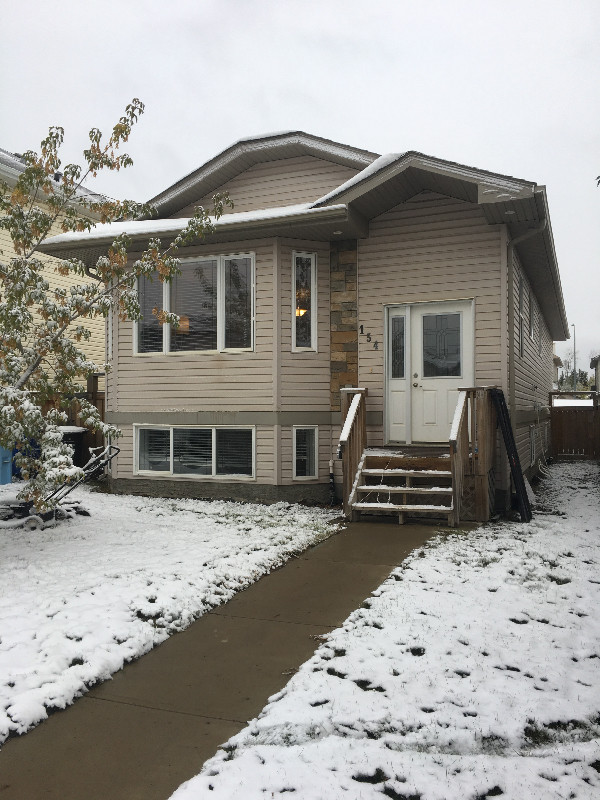 A Place to Call Home - Main Floor - 3 bedroom in Timberlea in Long Term Rentals in Fort McMurray