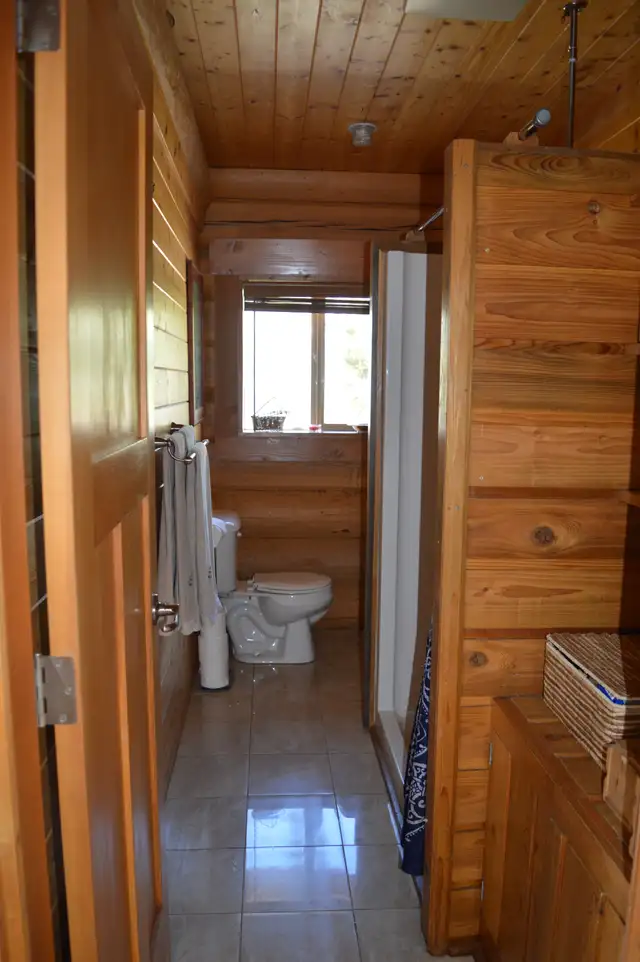 Alexis Lake Retreat – Off-Season discounted prices. in British Columbia in Canada - Image 11