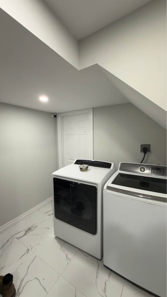 2 Beds 1 Bath House 4