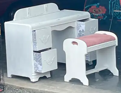 white vanity with bench chair, 4 drawers and big round mirror, View more