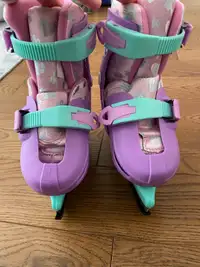 Kids Barbie adjustable skates - new