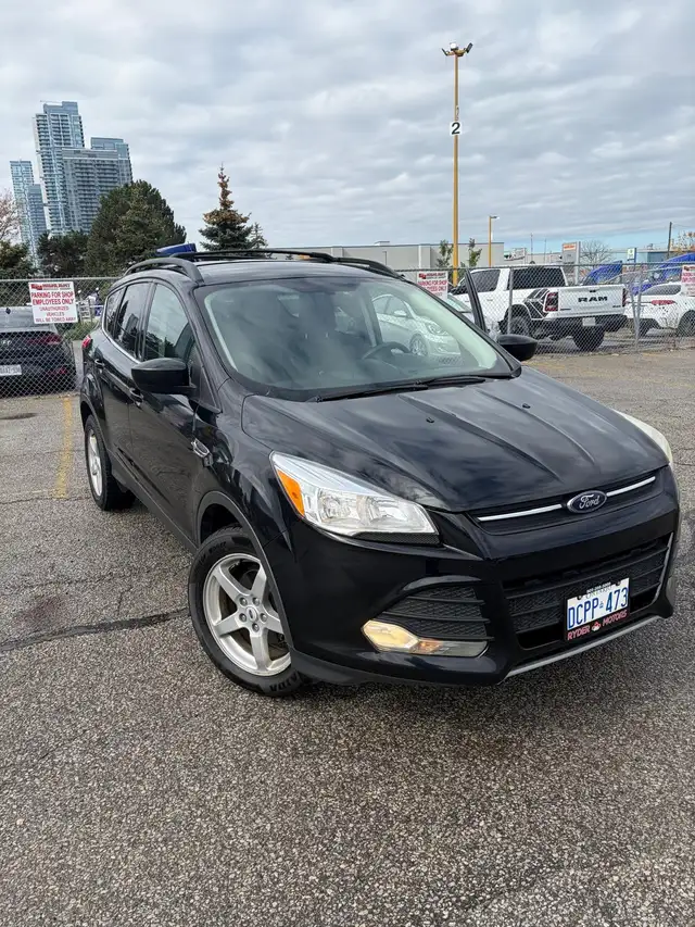 2016 Ford Escape SE| 1.6L EcoBoost | 197,500 km in Cars & Trucks in Markham / York Region - Image 2