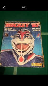1987 Hockey sticker book complete
