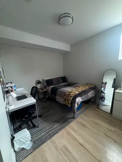 - Lease term; May-August - $799 a month (Price Negoitable) - FREE Mini Fridge, Office Chair, and Dra...