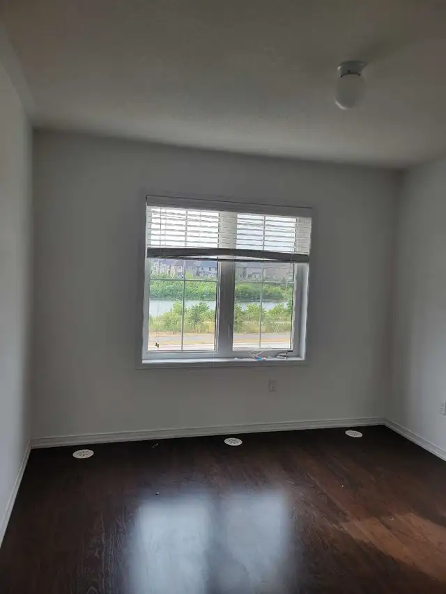 House and Condo Painter596423643990609925