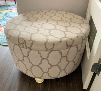 Ottoman with storage 