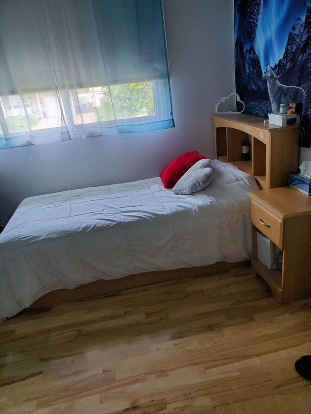 Set de Chambre complète pour enfant dans Commodes et armoires  à Ville de Montréal