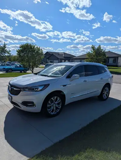 2021 Buick Enclave Avenir. Low kilometers!! Very neat inside and out. Never had any issues mechanica...