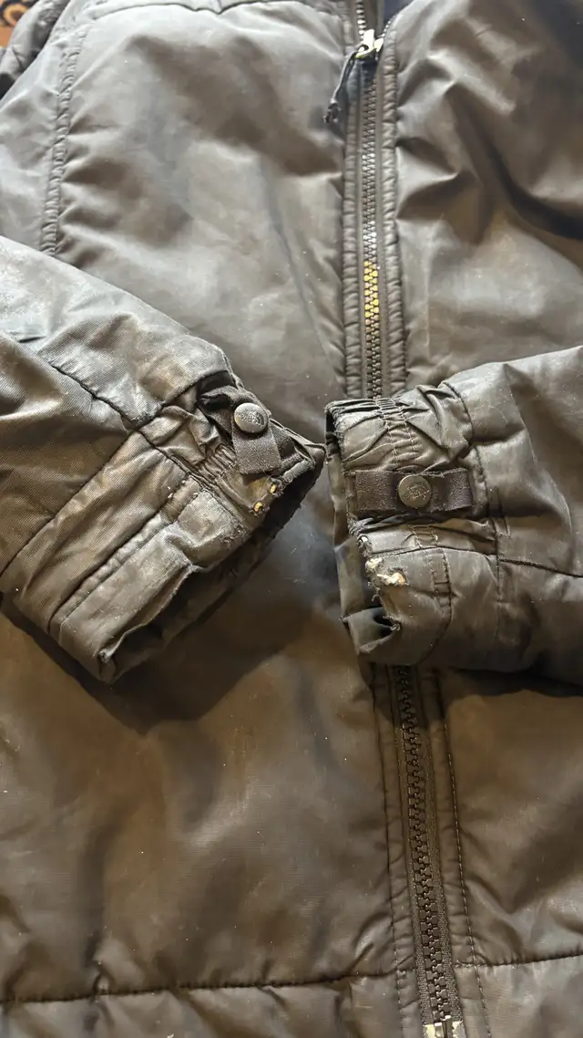 The North Face Jacket - Small in Women's - Tops & Outerwear in Mississauga / Peel Region - Image 8