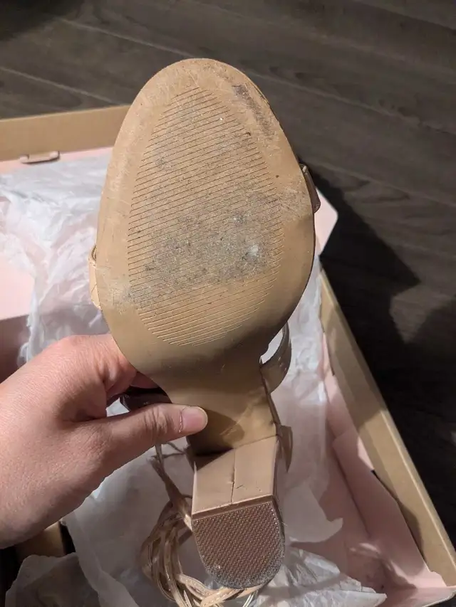 Talons Heels - nude - 4" - 40$ in Women's - Shoes in Laurentides - Image 6