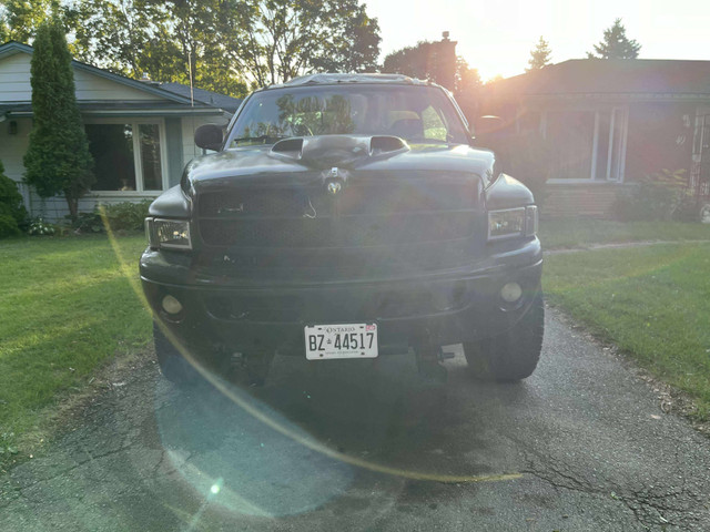 1999 dodge ram 2500 24v 5.9 4x4 in Cars & Trucks in Kawartha Lakes