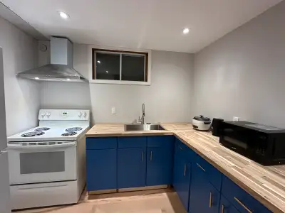 2 Large Bedroom Available for Rent