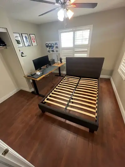 We install hardwood, vinyl , laminate and tiles flooring Every type of interio removing we do Call....