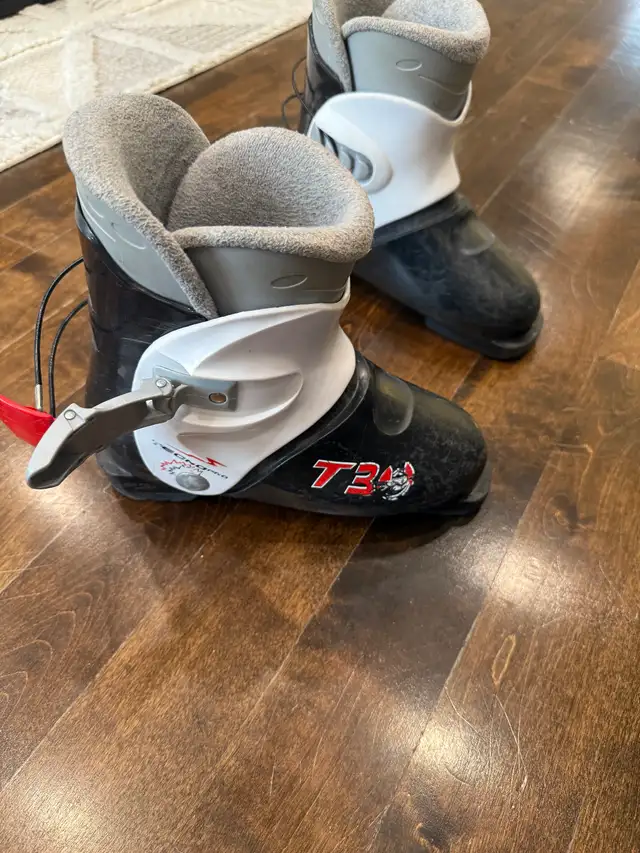 Bottes ski enfants 22.5 in Ski in Laval / North Shore - Image 3