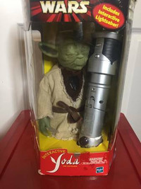 Star Wars "Yoda" with "Interactive Lightsaber" (2000) "New" Fac