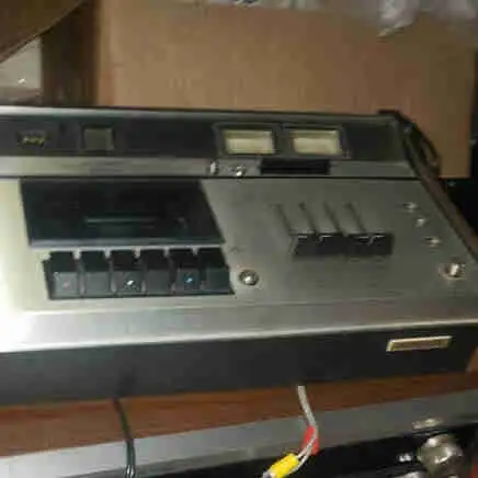 vintage pioneer cassette player  with speakers in Stereo Systems & Home Theatre in Mississauga / Peel Region - Image 2
