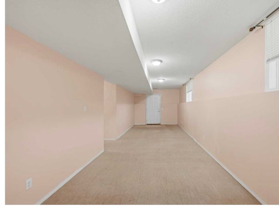 Basement for rent NE 5