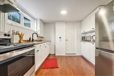 Fully furnished 1 bedroom apartment in Orleans. Lower unit of a bungalow - there is another apartmen...