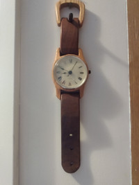 Wooden decorative watch