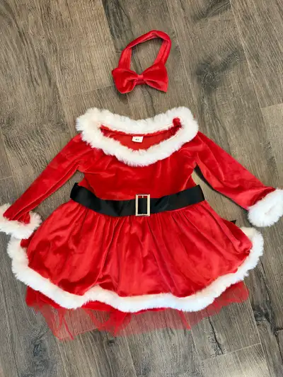 kids Santa dress size 4/5T, View more