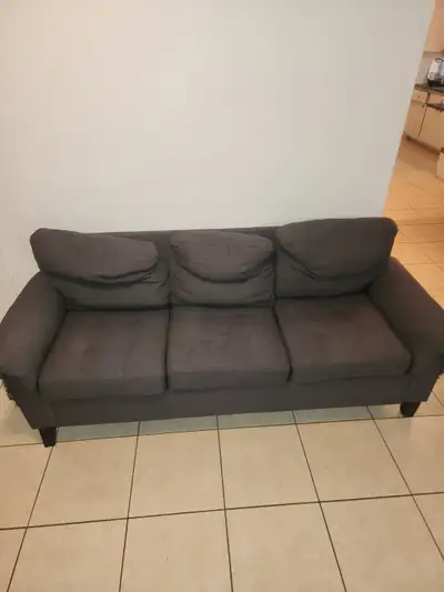 divant à donner urgent , View more