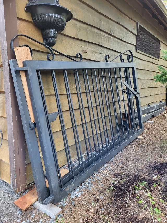Barrière en fer Cast Iron Driveway Gate + Posts Terrasses et
