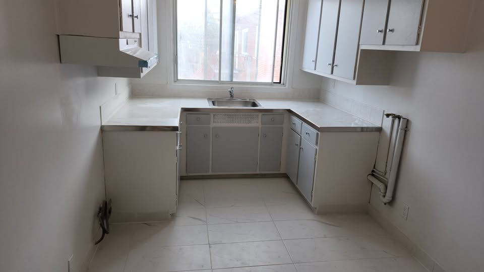 Tres Grande 3 ½ - Chauffage et eau chaude inclus — photo 2