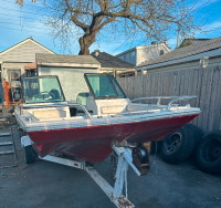 Tri haul   Bowrider Boat and trailer